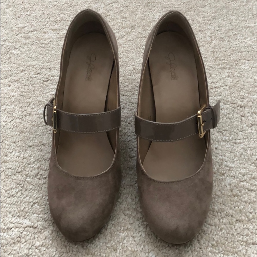 Tan Mary Jane Suede Style High Heels - Picture 2 of 5